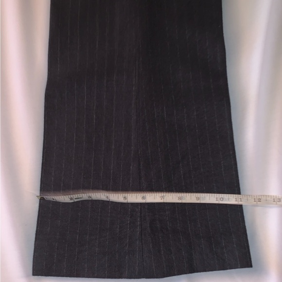 Theory Adelson Myriad Wool Pants, Dark Charcoal, Size
12- Retail $285 - Picture 8 of 14